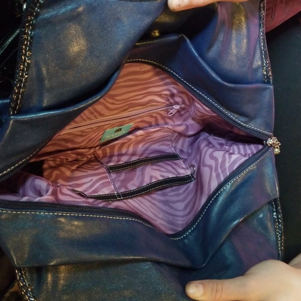 Purse - Picture 3 of 5